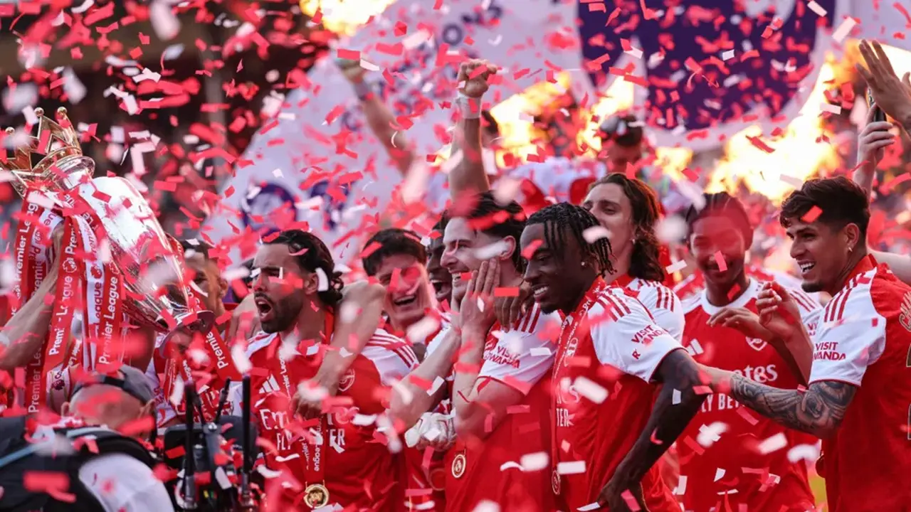 طعن 6 أشخاص بعد احتفالات تتويج أرسنال بلقب الدوري الإنجليزي